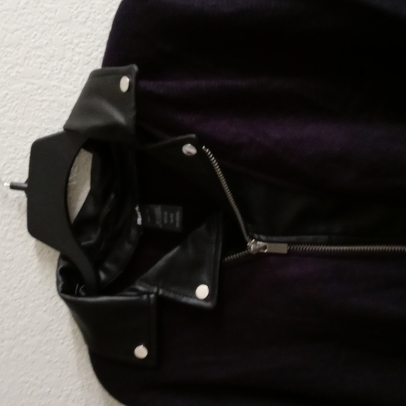 Mark faux leather size XS black #014-017 - Picture 5 of 5